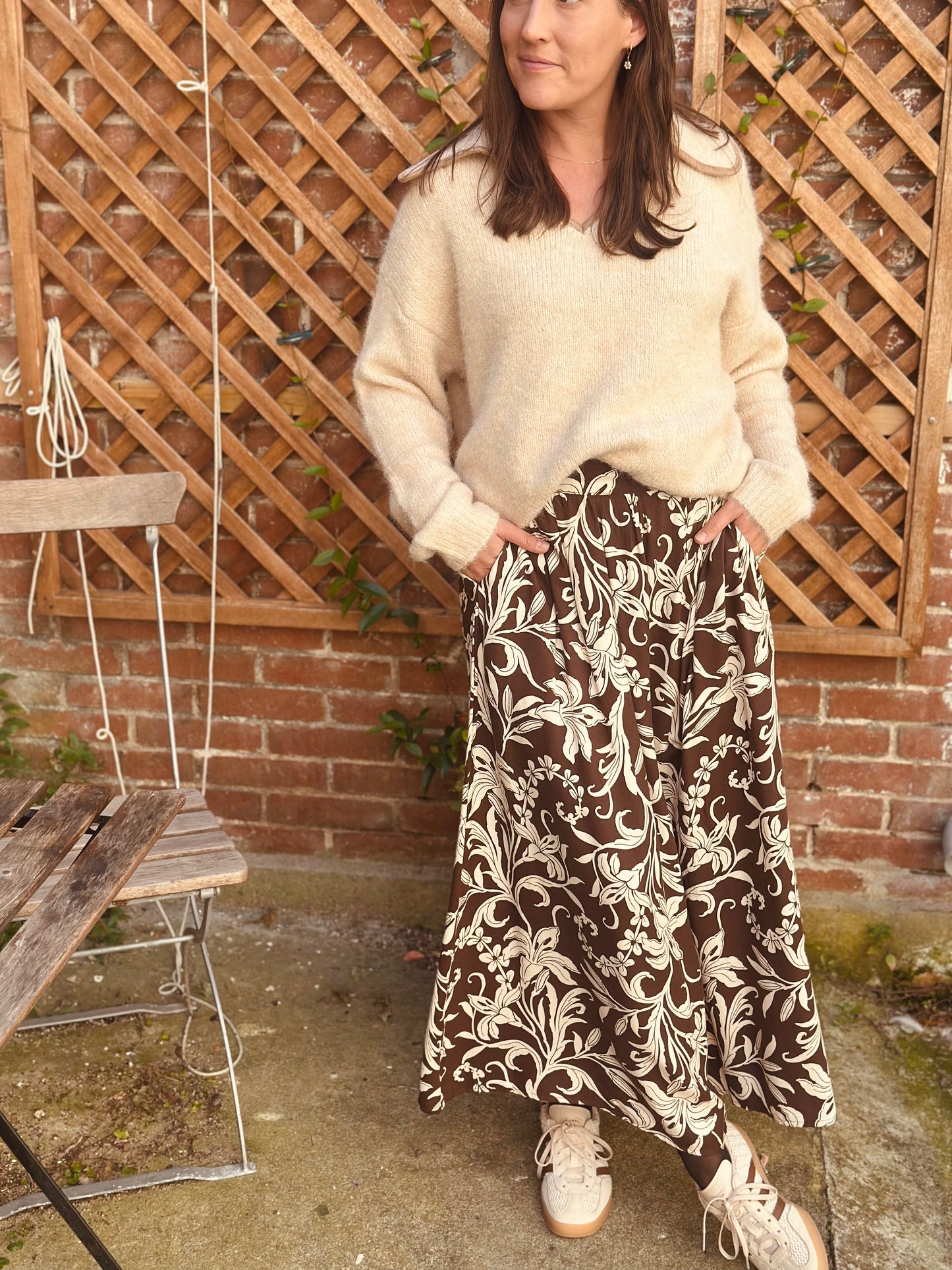 Jupe longue marron feuillage