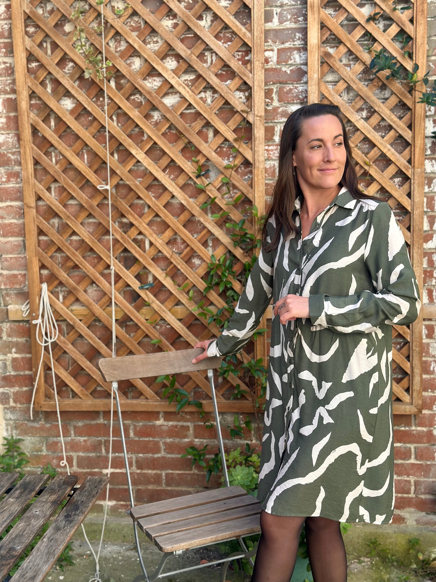 Robe chemise kaki imprimée