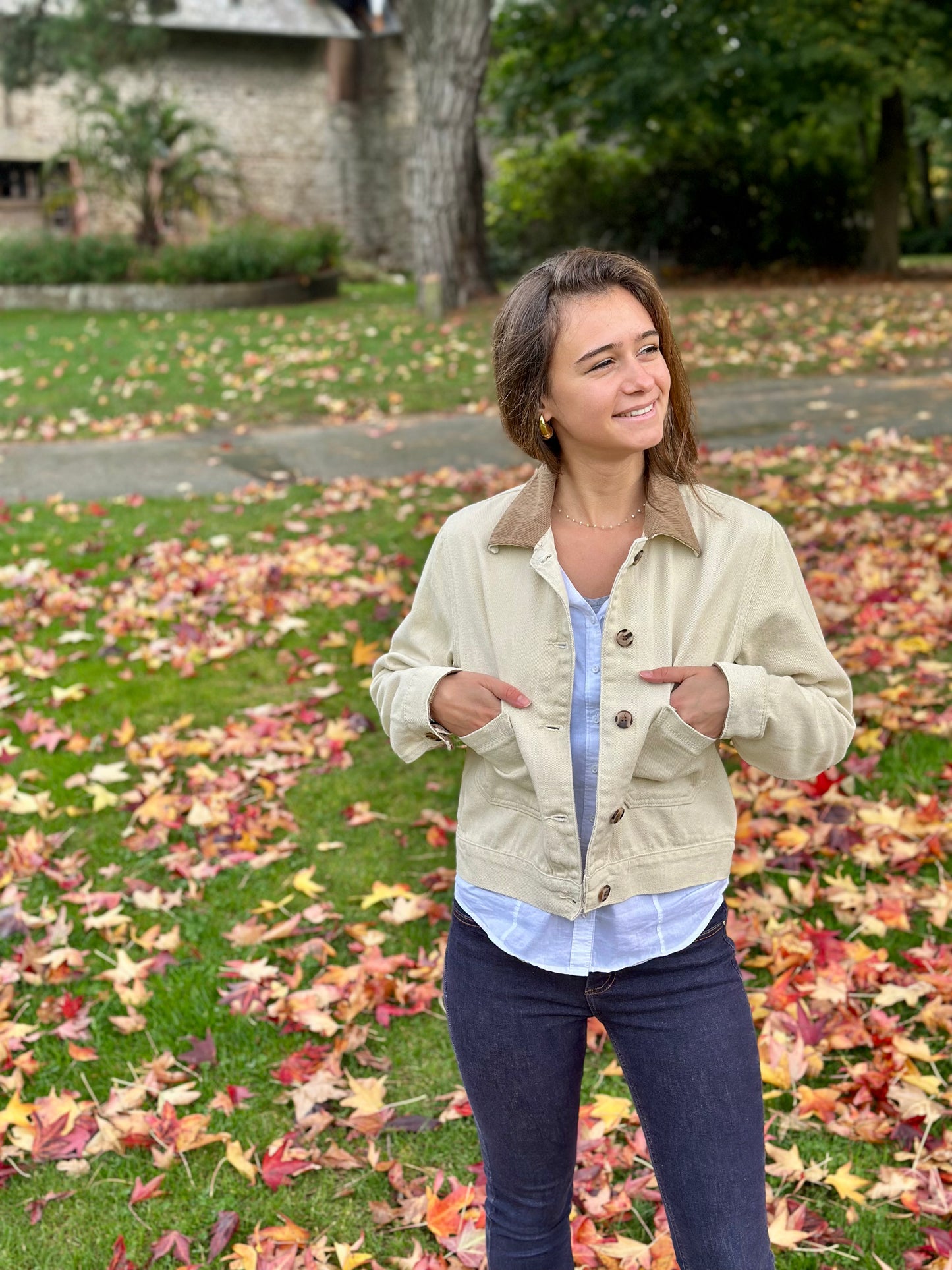 Veste beige col velours camel