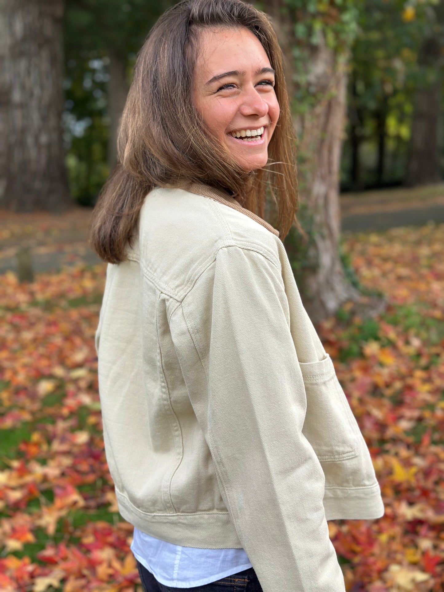 Veste beige col velours camel