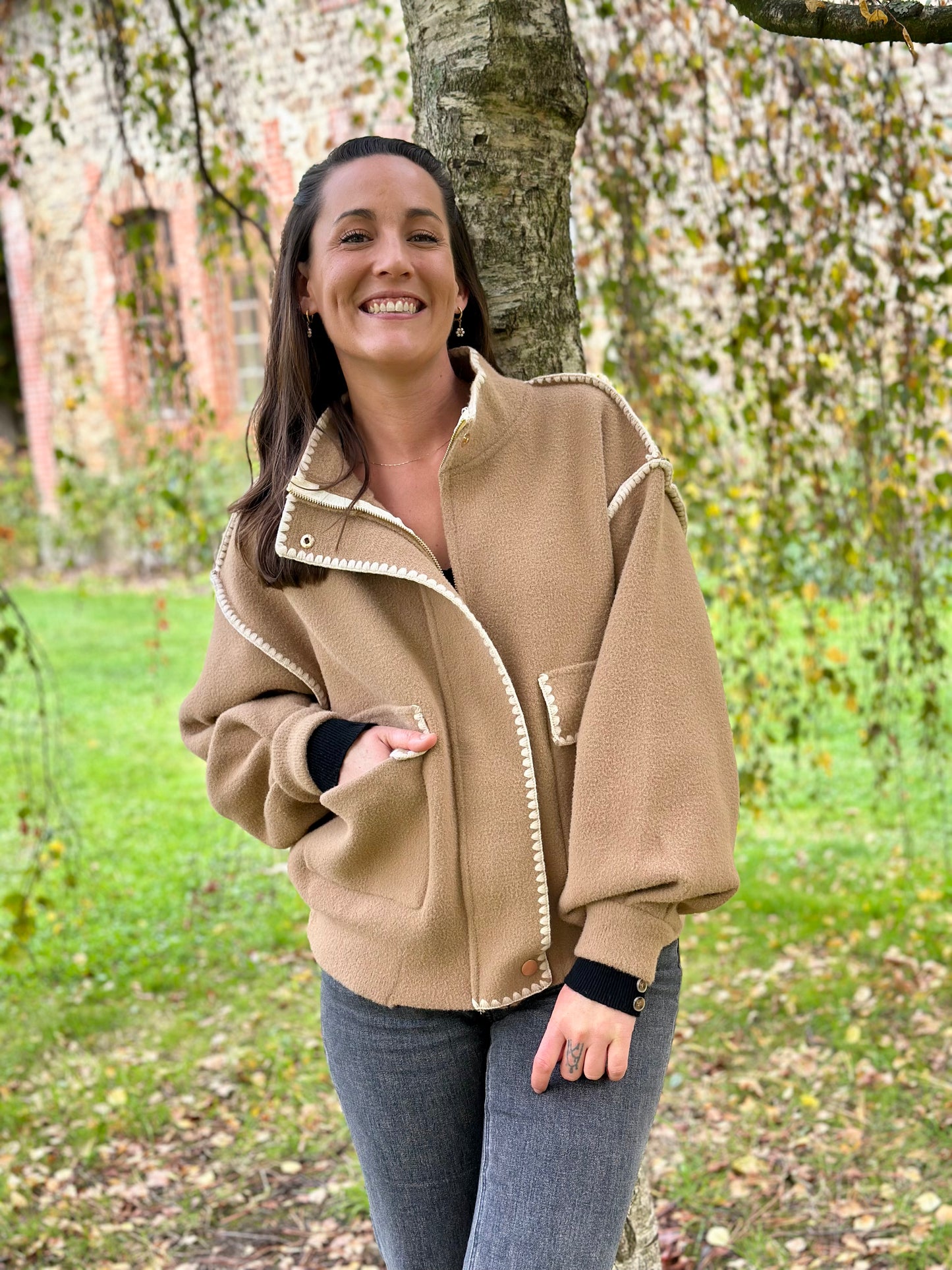 Veste pull écru surpiqures