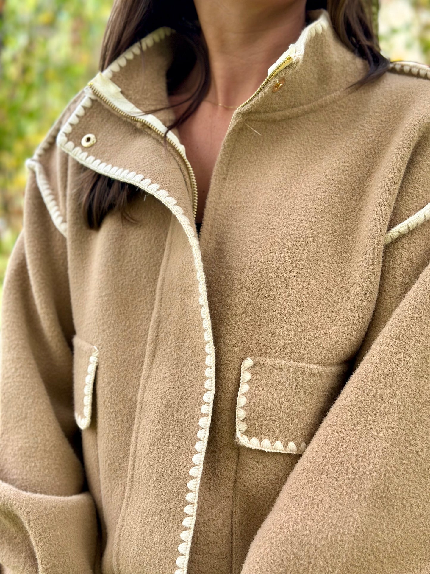 Veste pull écru surpiqures