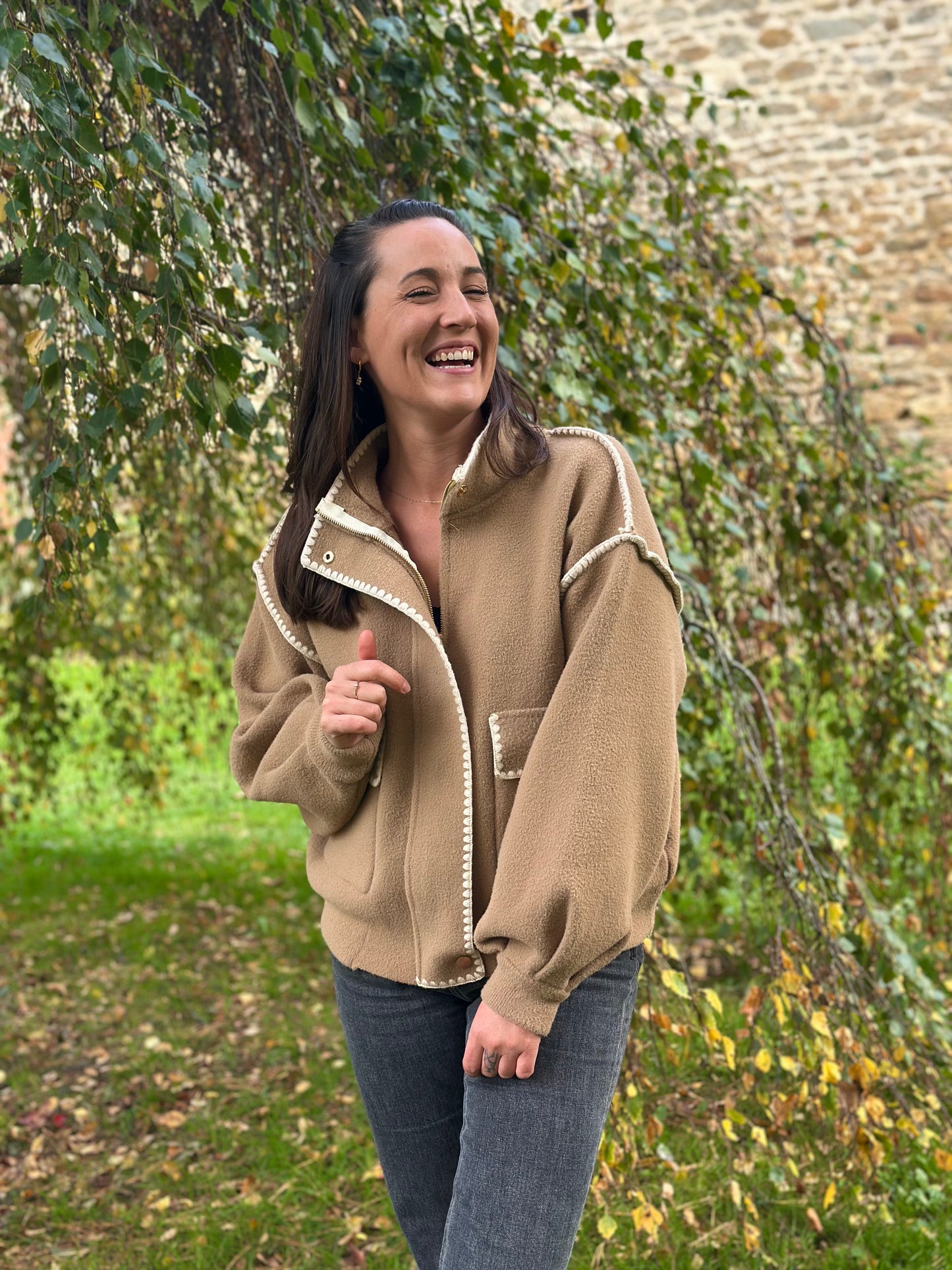 Veste pull écru surpiqures