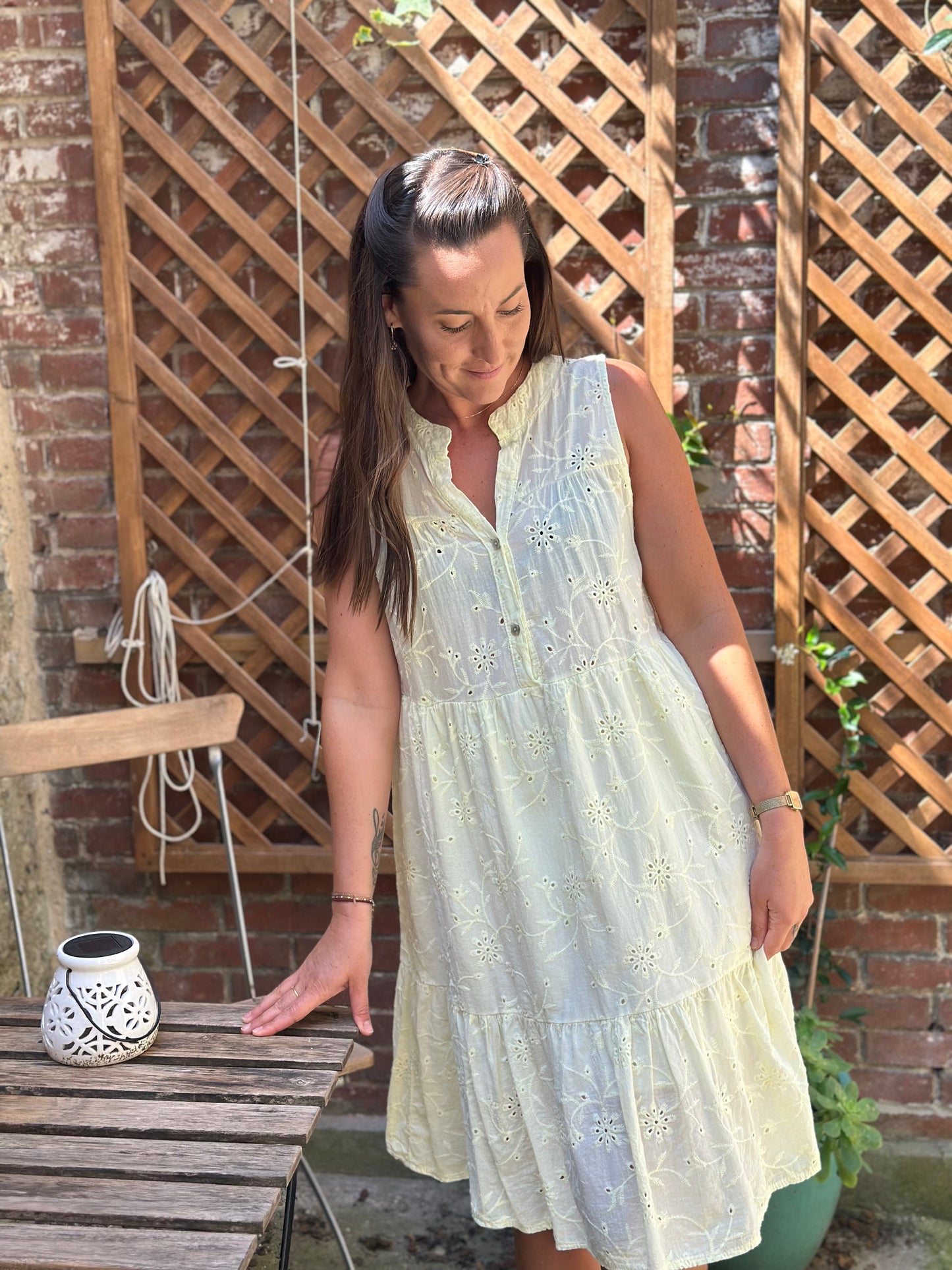 Robe mi-longue jaune anglaise