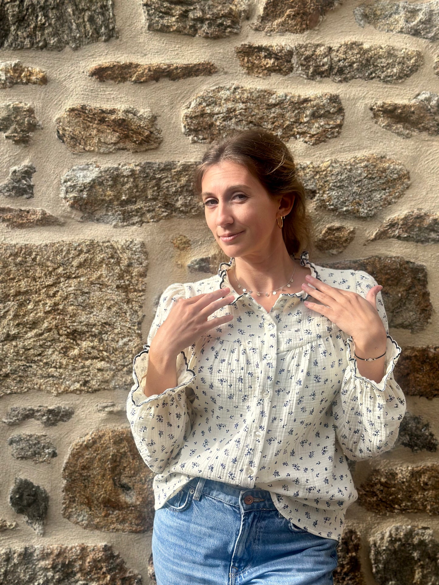 Chemise col brodé écru marine