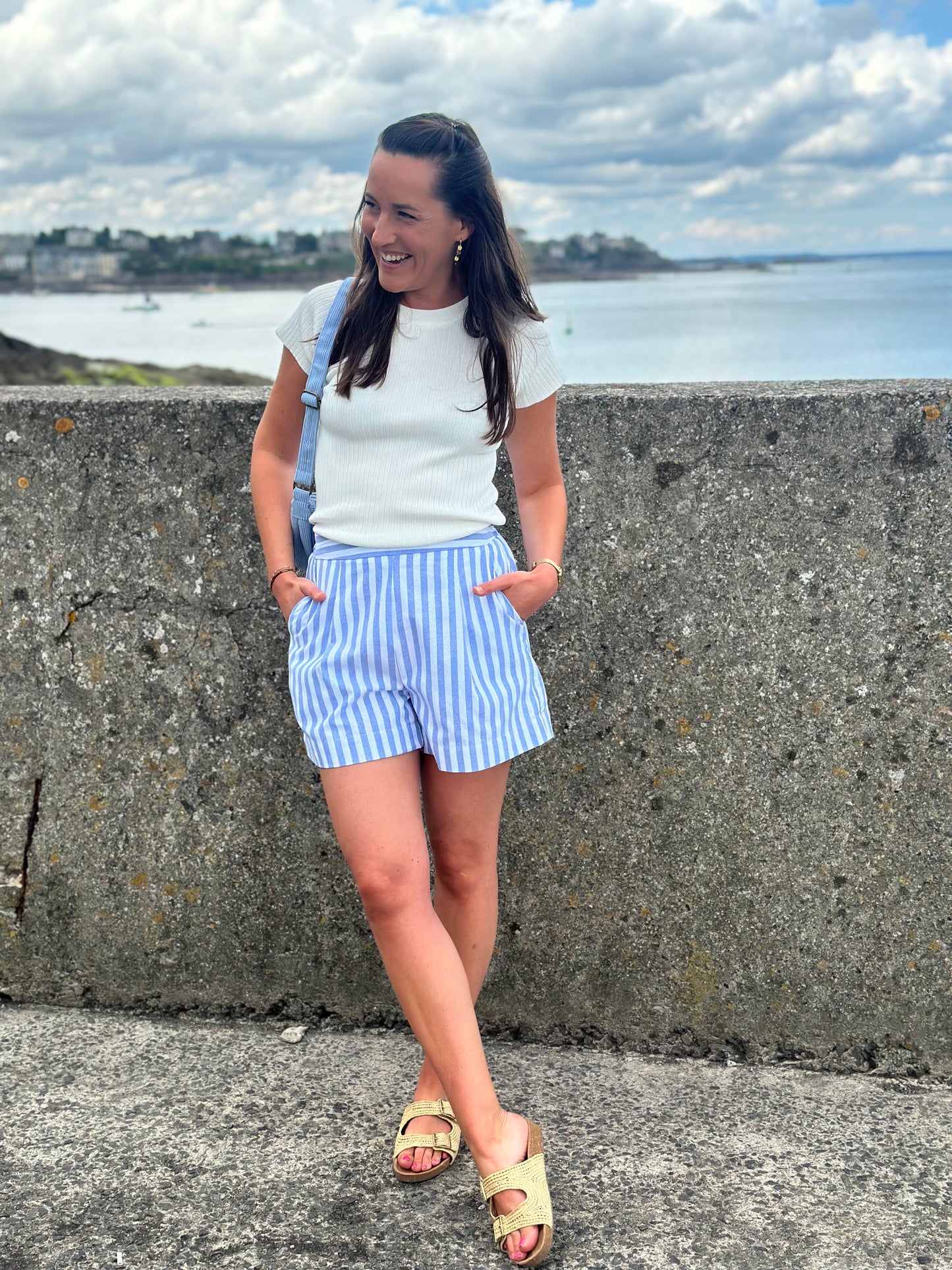 Short rayures bleu