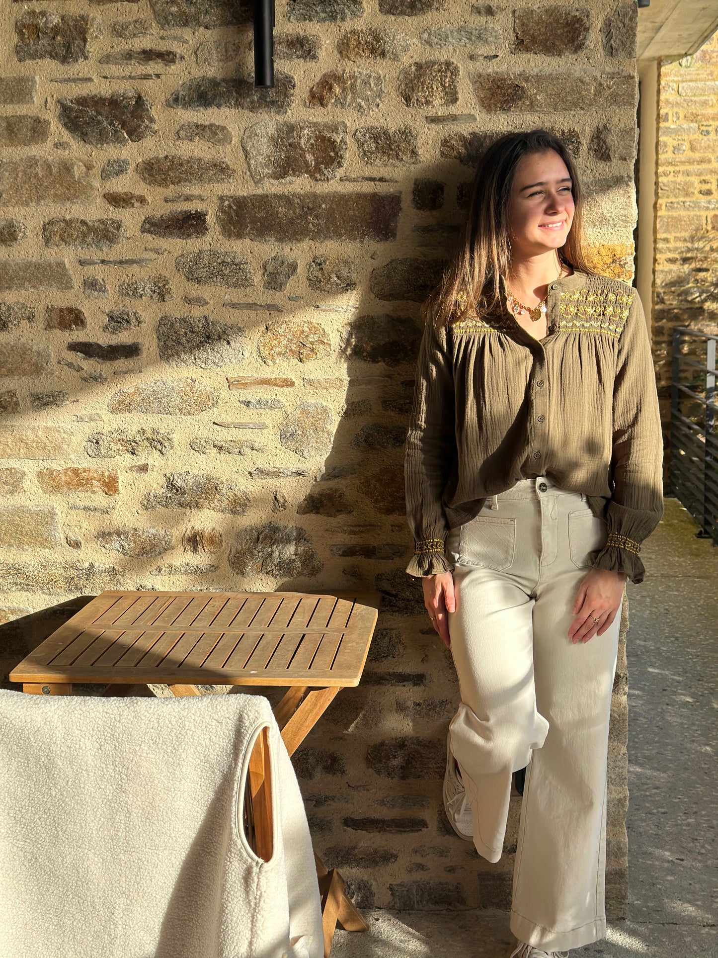 Chemise kaki brodée DG