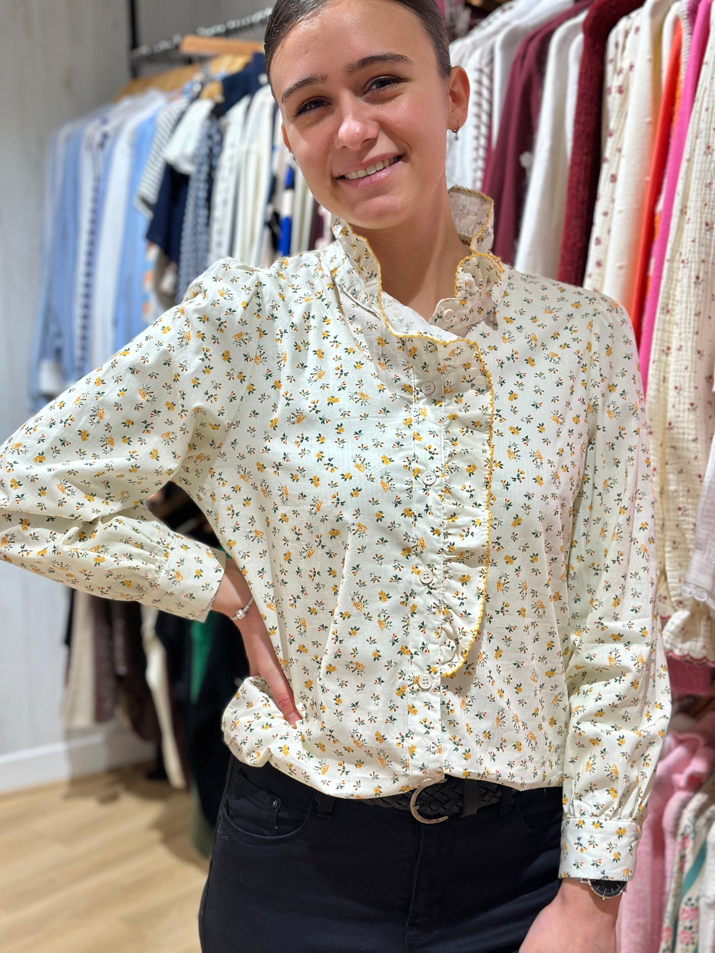 Chemise fleurs jaune