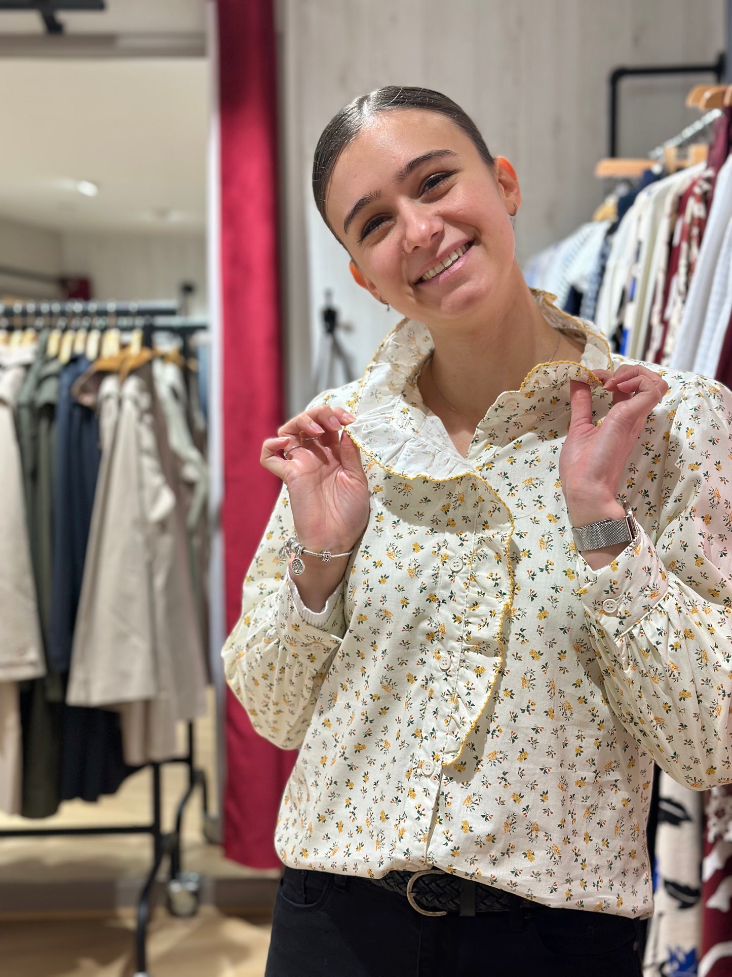 Chemise fleurs jaune