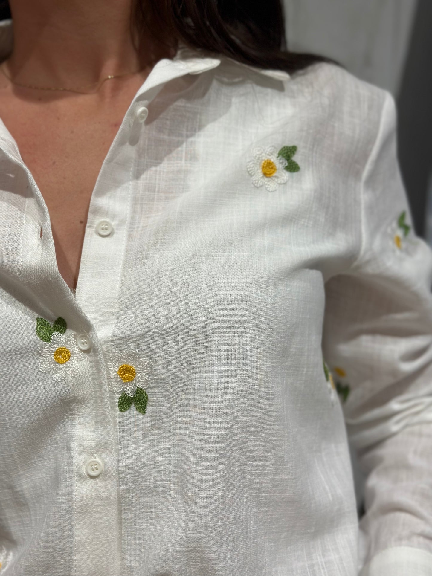 Chemise blanche marguerite