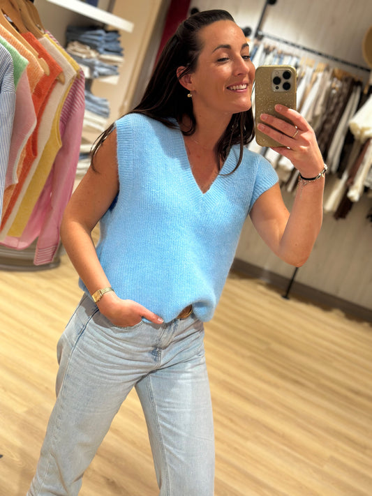 Maille bleu sans manche