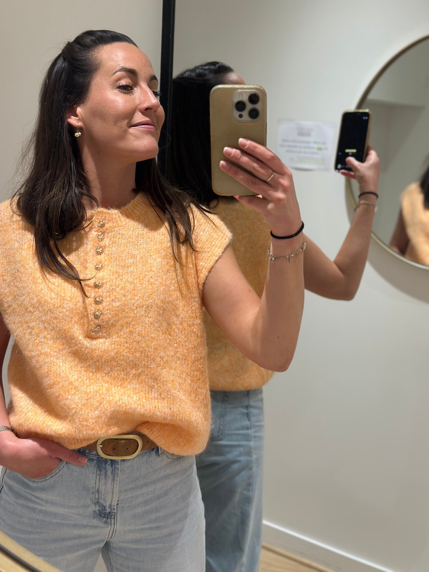 Maille coeur orange sans manches