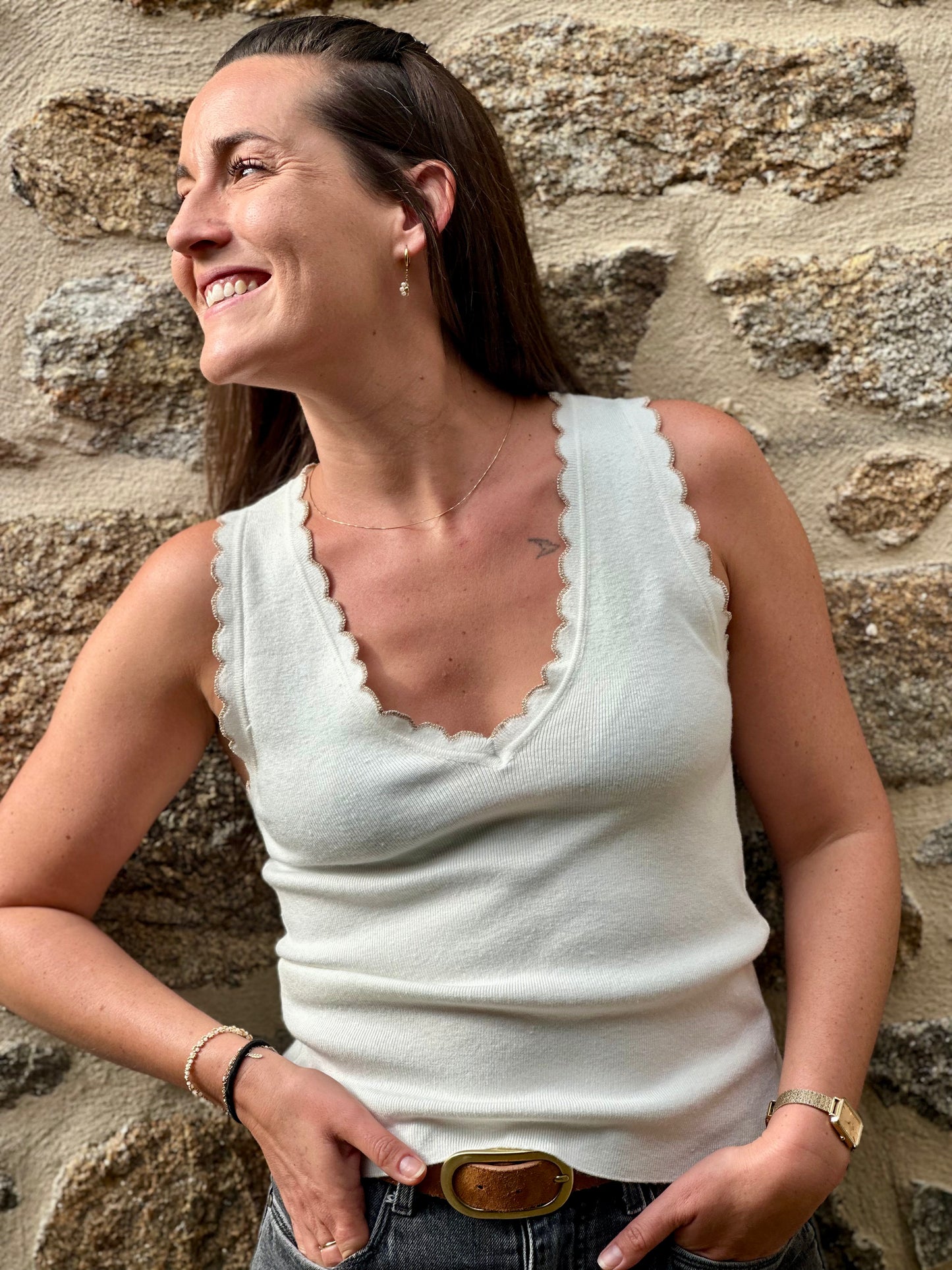 Débardeur pull V blanc or