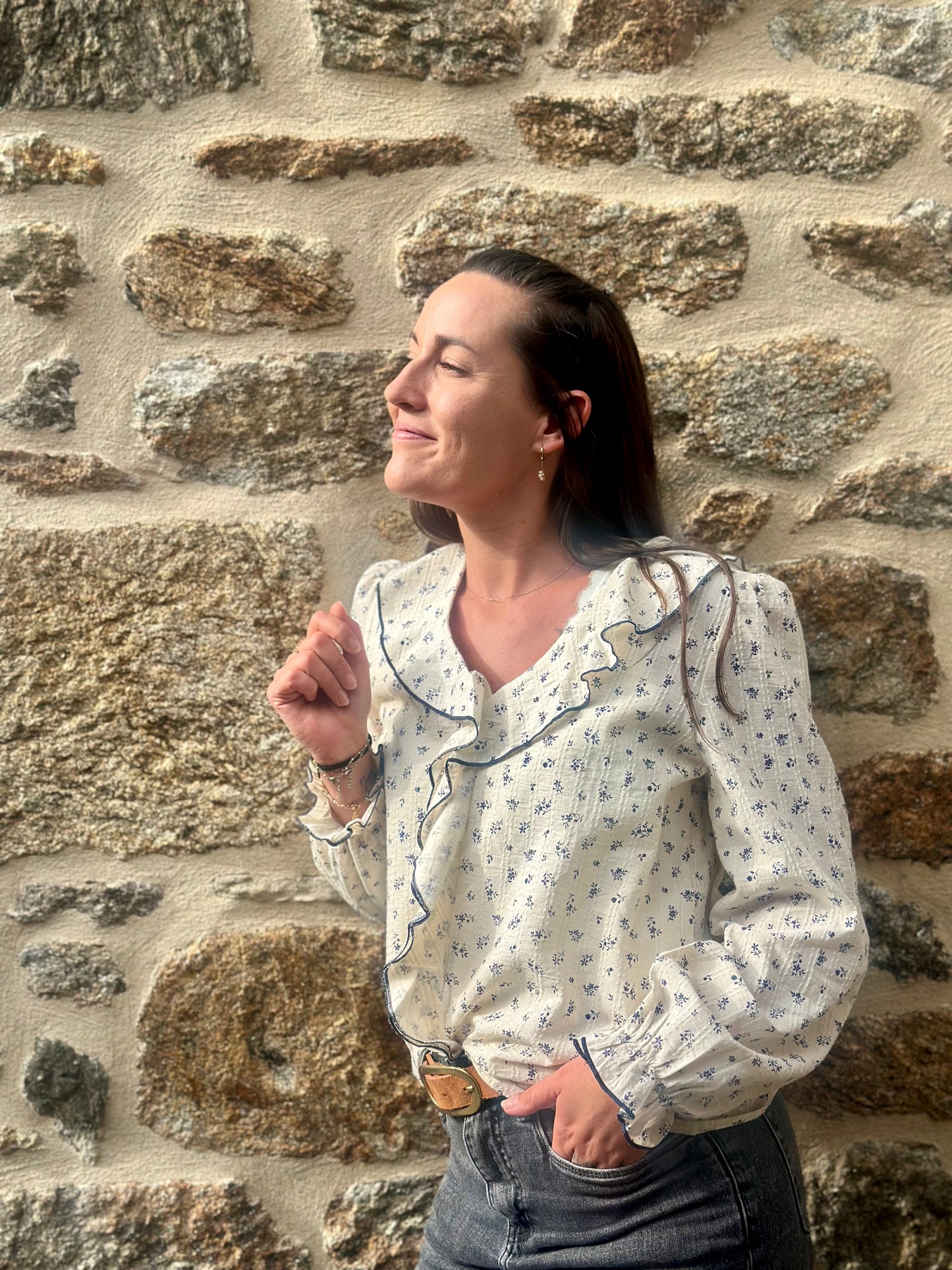 Blouse volant marine fleurs