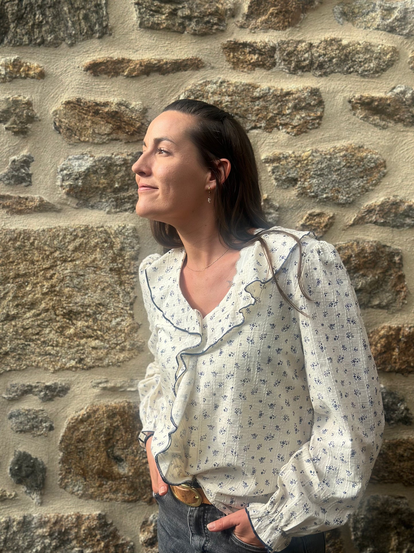 Blouse volant marine fleurs
