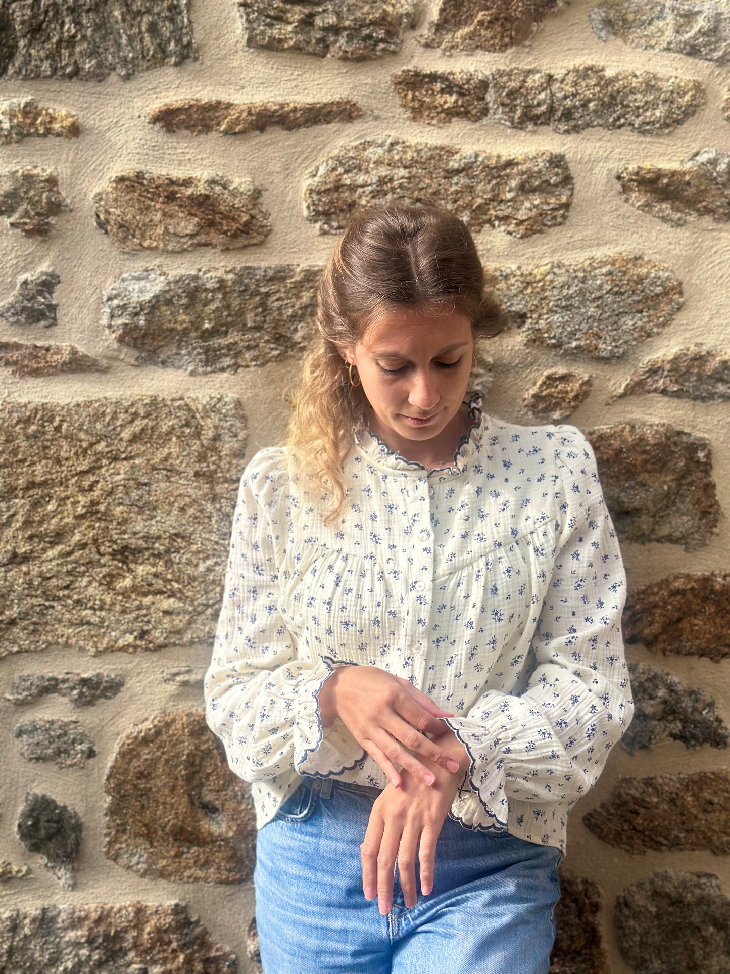 Chemise col brodé écru marine