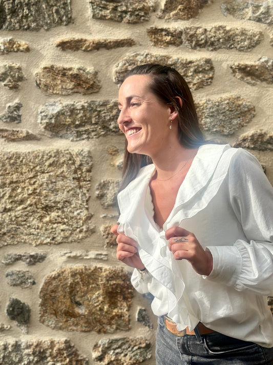 Chemise blanche volant