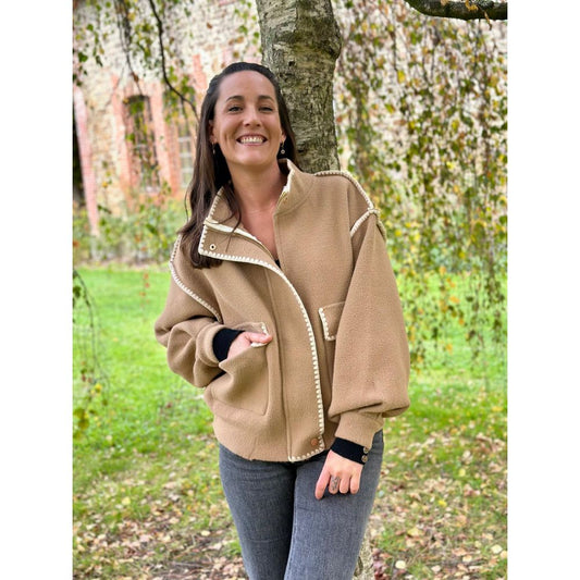 Veste pull écru surpiqures